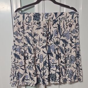 Floral Print Skirt in Blue and White